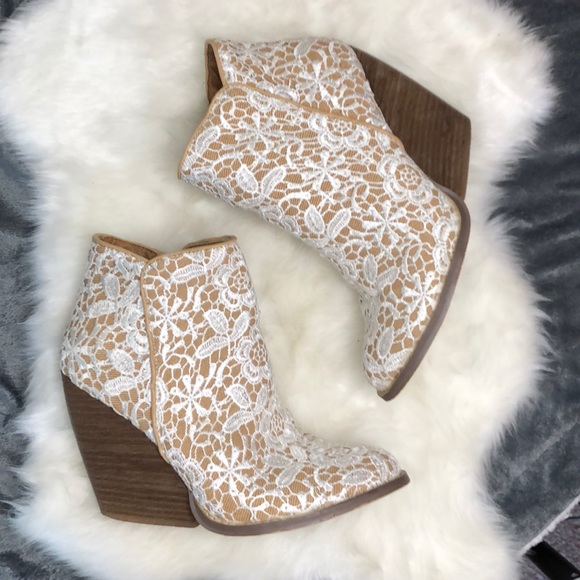 Very Volatile Shoes - Very Volatile Lace and Tan Heeled ankle Booties